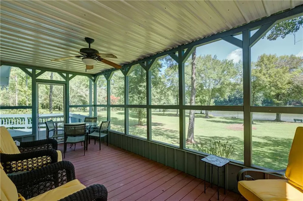 215 Wessmanor Drive Bowdon, GA 30108
