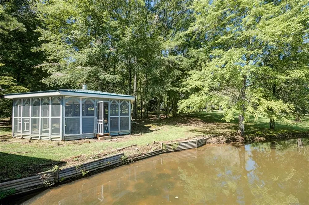 215 Wessmanor Drive Bowdon, GA 30108