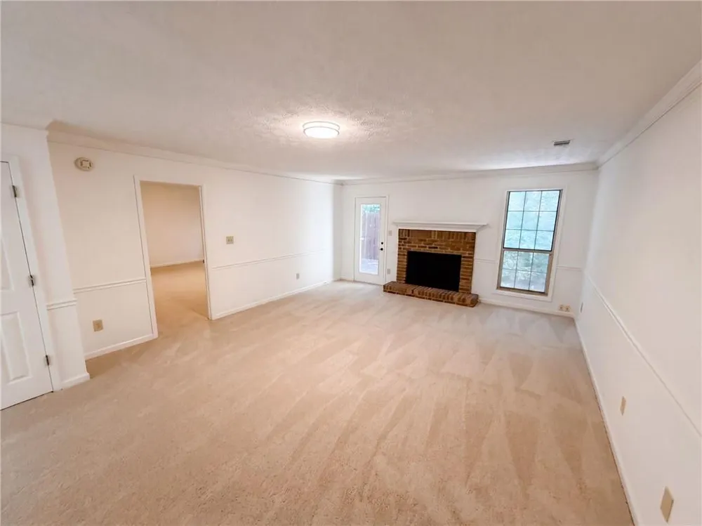 17 Dover Trail Peachtree City, GA 30269