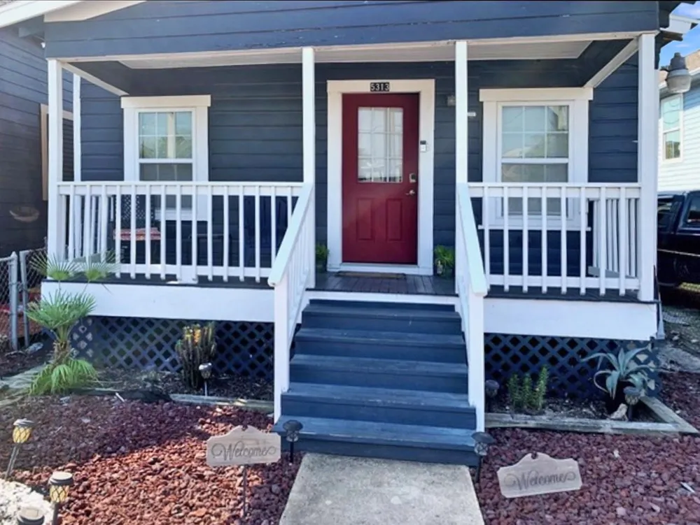 5313 Avenue K Galveston, TX 77551