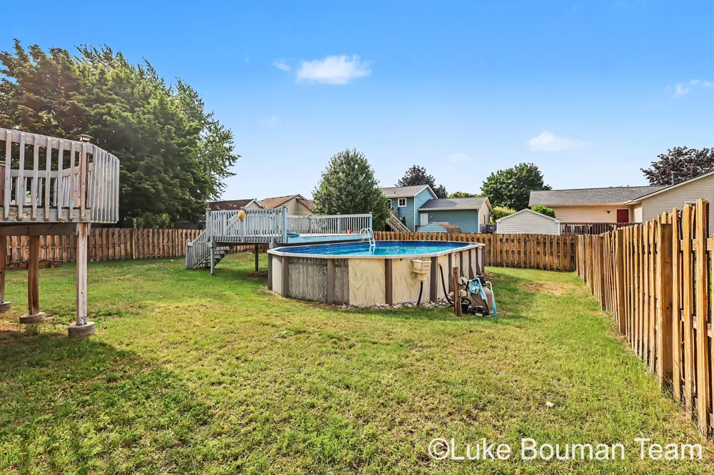 2116 Tyler Street Jenison, MI 49428