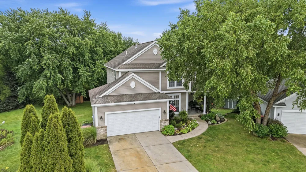 3400 Crystal Valley Court Holland, MI 49424
