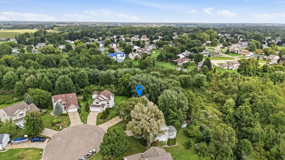 3400 Crystal Valley Court Holland, MI 49424