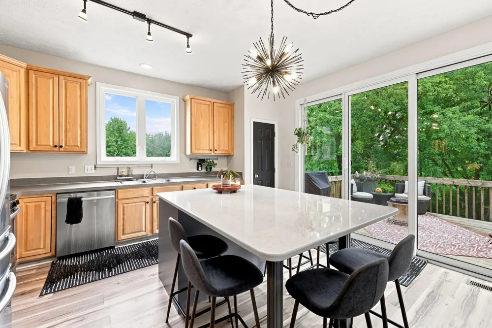 3400 Crystal Valley Court Holland, MI 49424