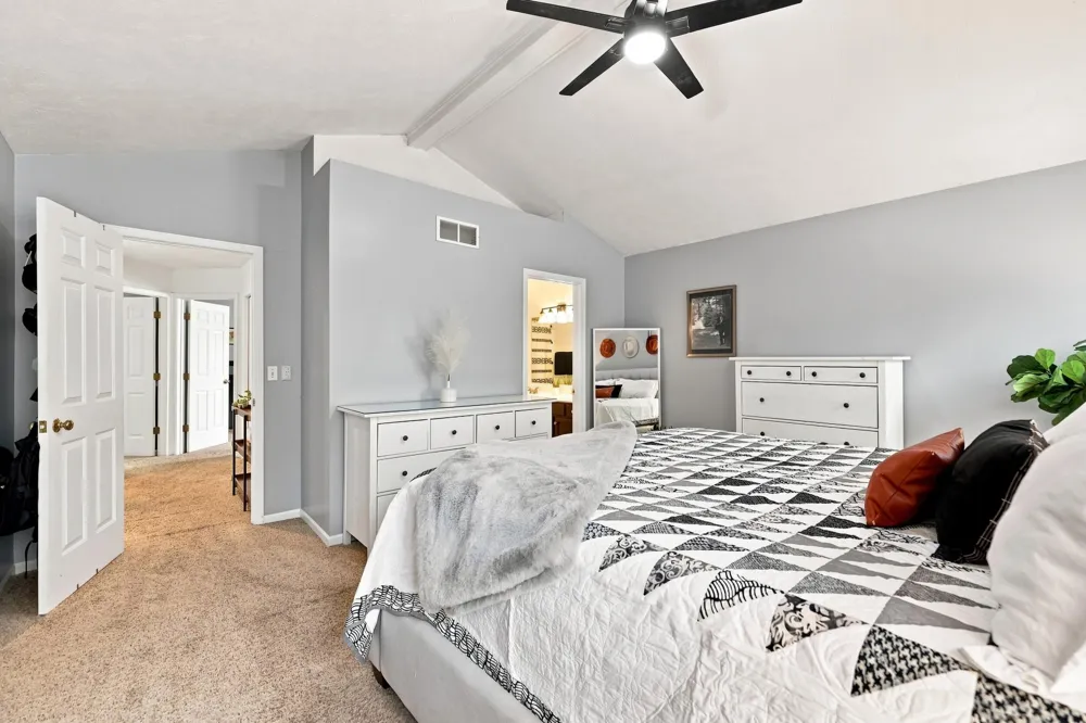 3400 Crystal Valley Court Holland, MI 49424