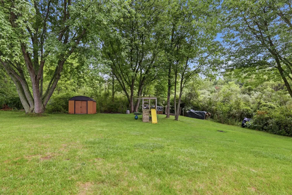 3400 Crystal Valley Court Holland, MI 49424