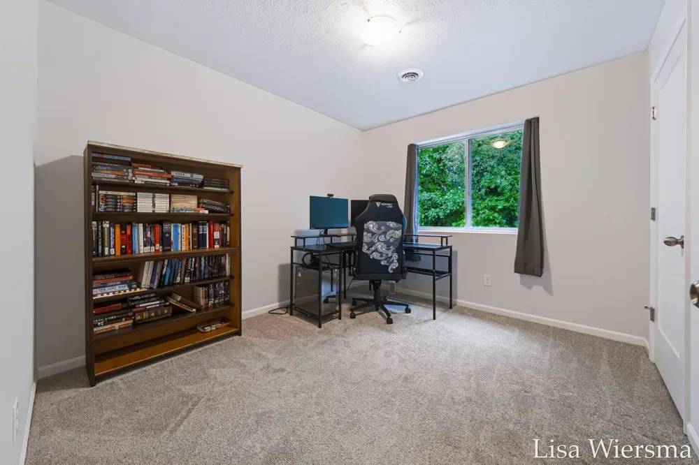 8121 Bowens Mill Road Middleville, MI 49333