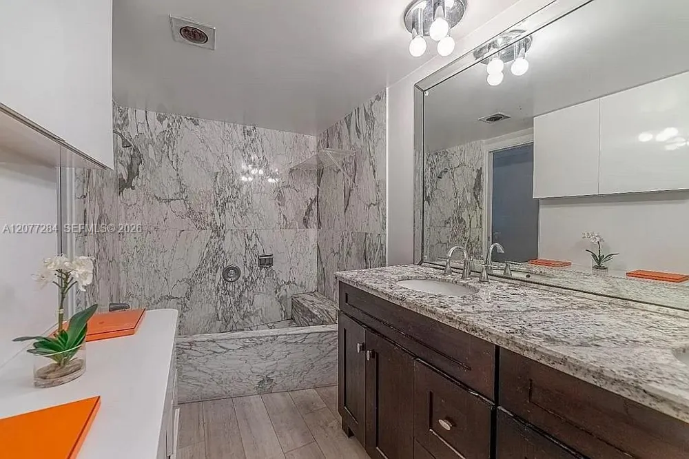 3475 S Ocean Blvd #2010 Palm Beach, FL 33480