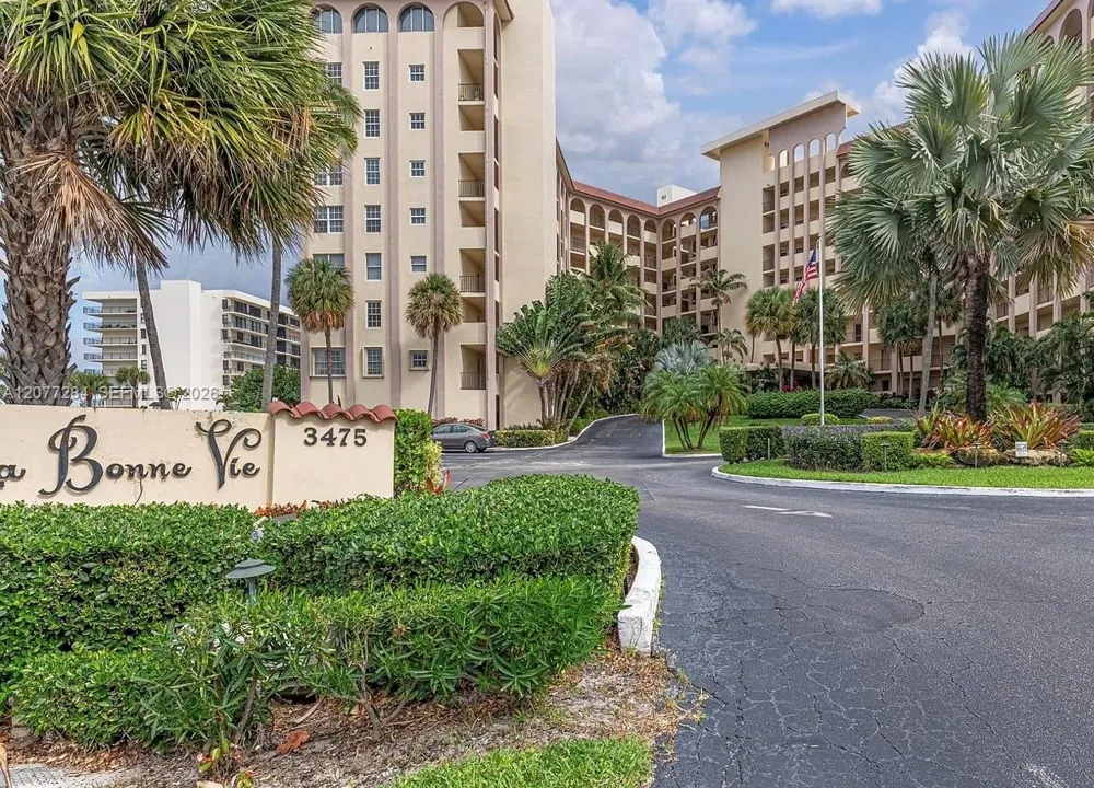 3475 S Ocean Blvd #2010 Palm Beach, FL 33480