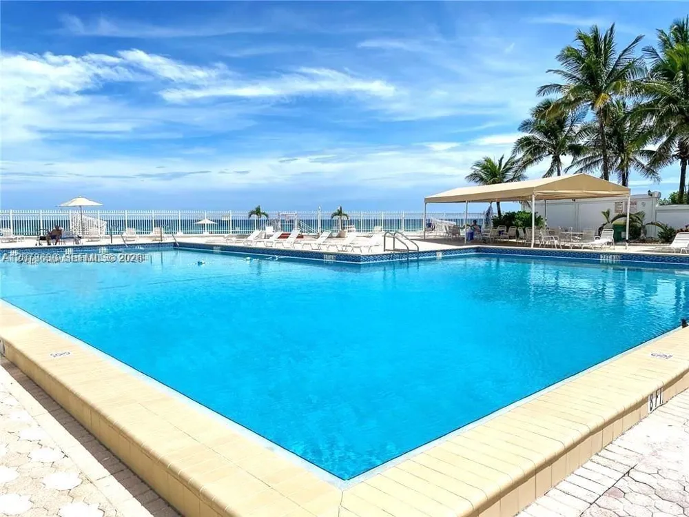 3505 S Ocean Dr #621 Hollywood, FL 33019