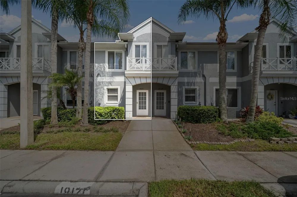 18171 PARADISE POINT DRIVE Tampa, FL 33647