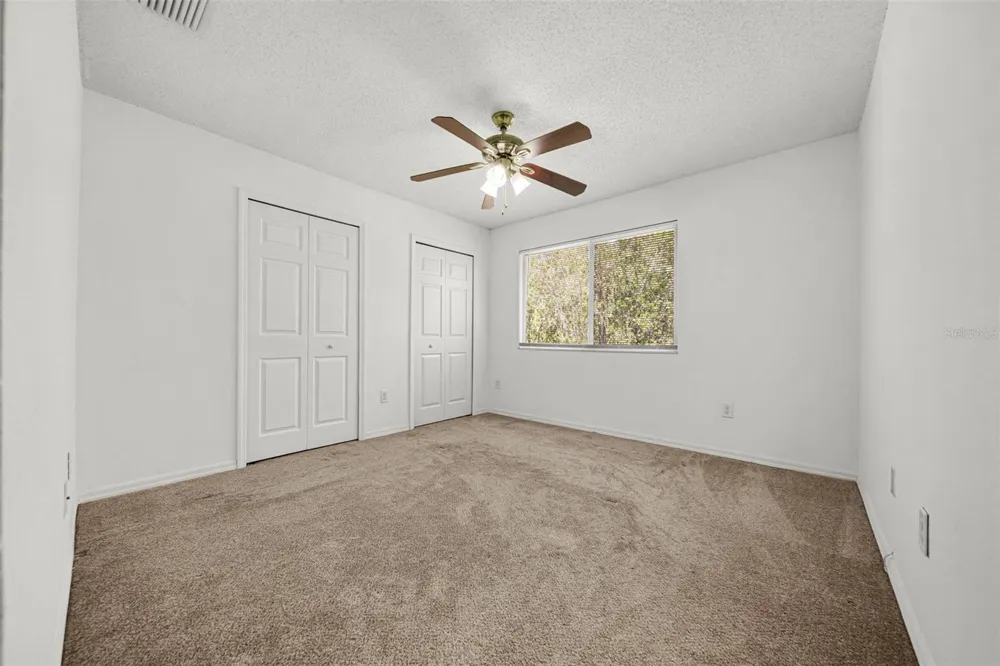 18171 PARADISE POINT DRIVE Tampa, FL 33647
