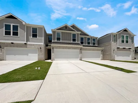 2725 Woodall Drive #1502