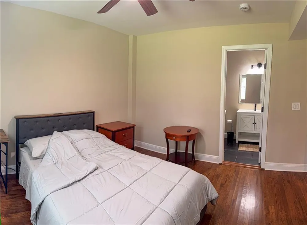 1987 Willa Way Decatur, GA 30032