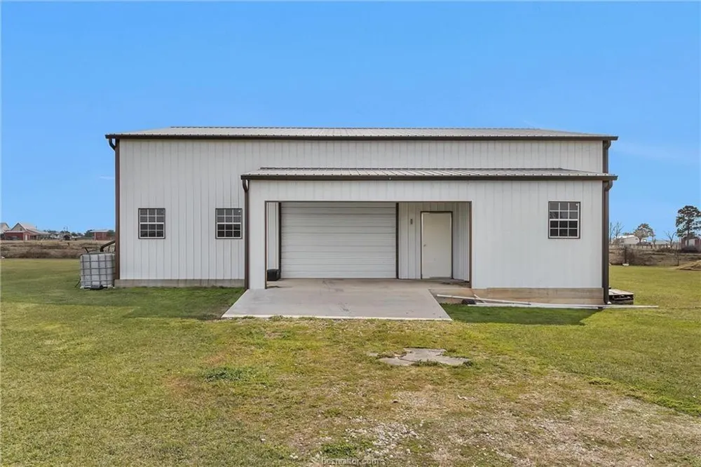 36244 Cochran Road Waller, TX 77484