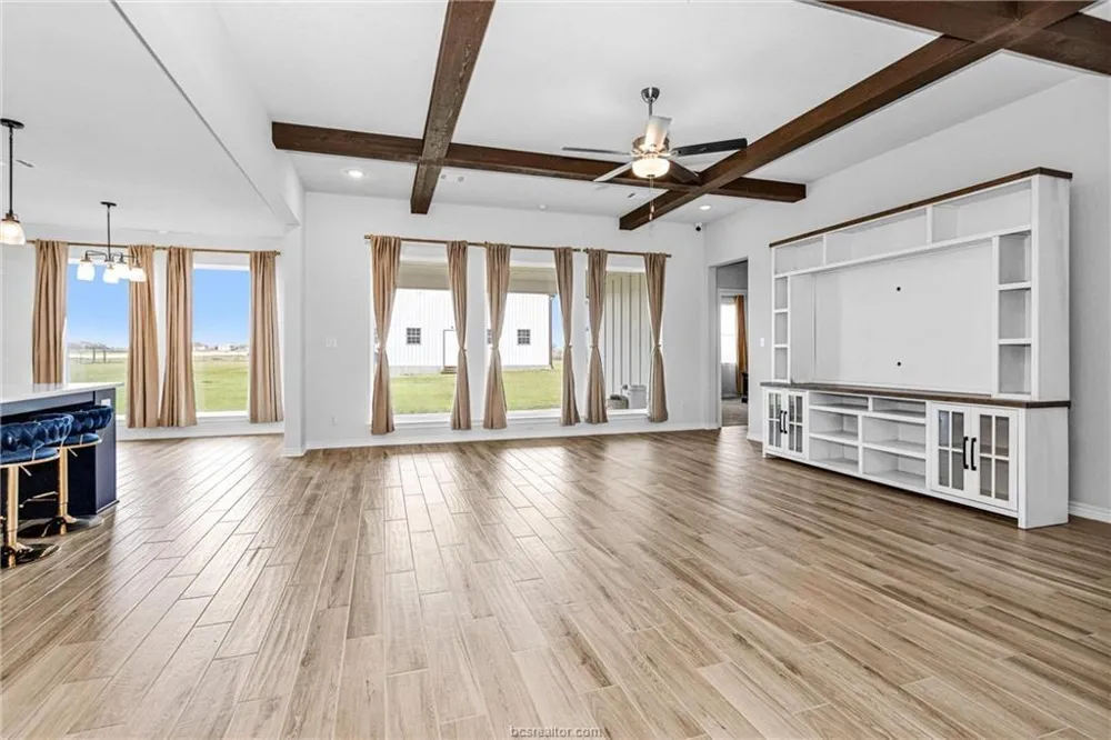36244 Cochran Road Waller, TX 77484