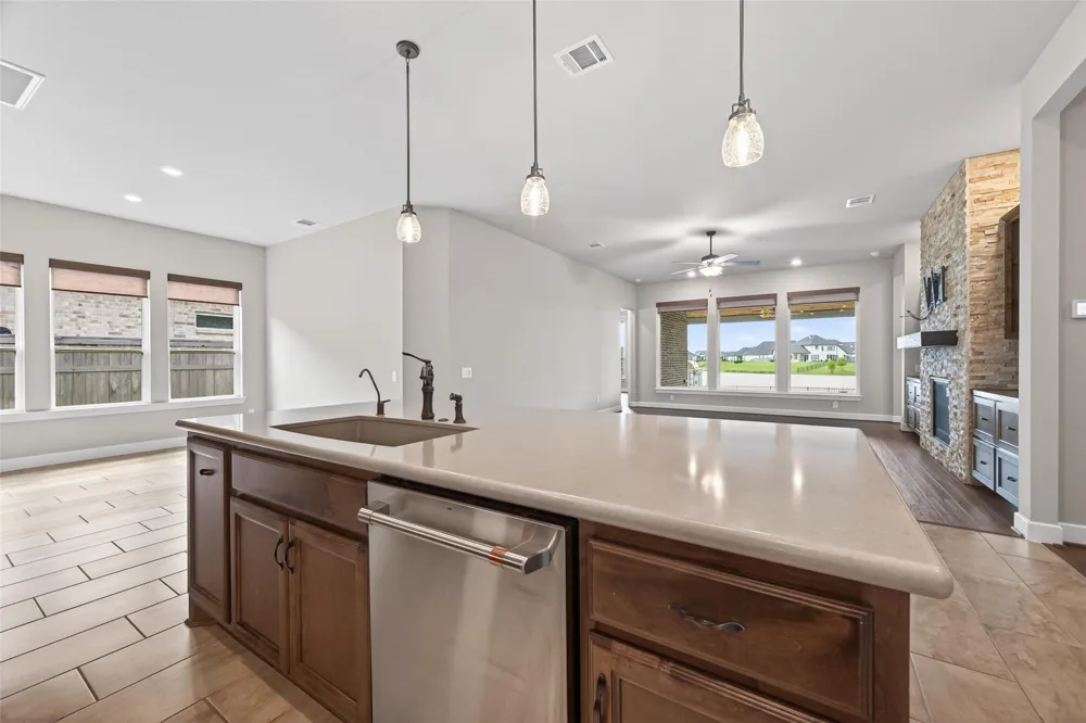28929 Autumn Shore Drive Fulshear, TX 77441