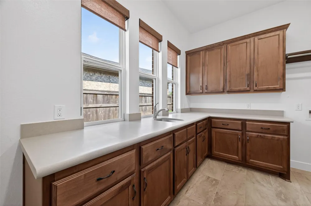 28929 Autumn Shore Drive Fulshear, TX 77441