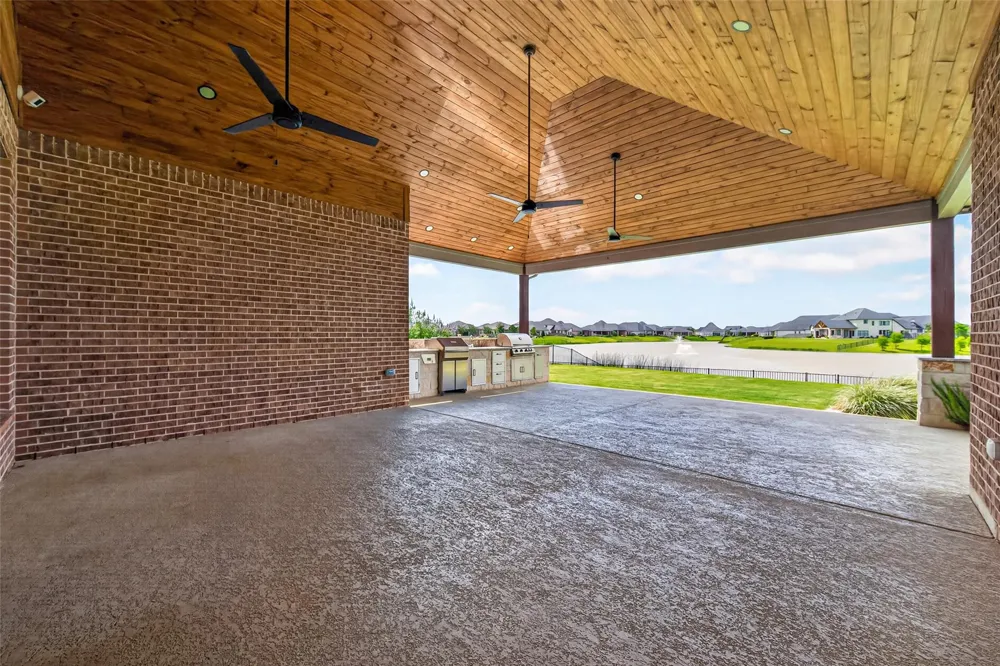 28929 Autumn Shore Drive Fulshear, TX 77441