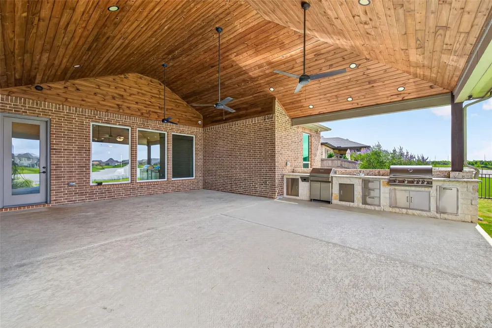28929 Autumn Shore Drive Fulshear, TX 77441