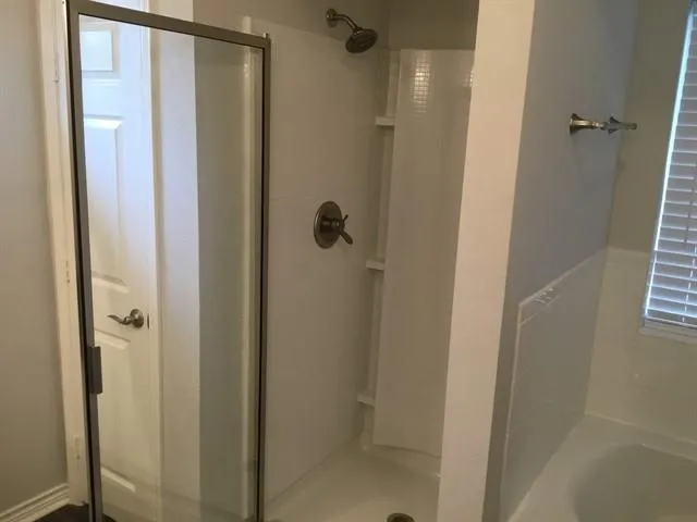 3506 Pine Tree Drive Pearland, TX 77581