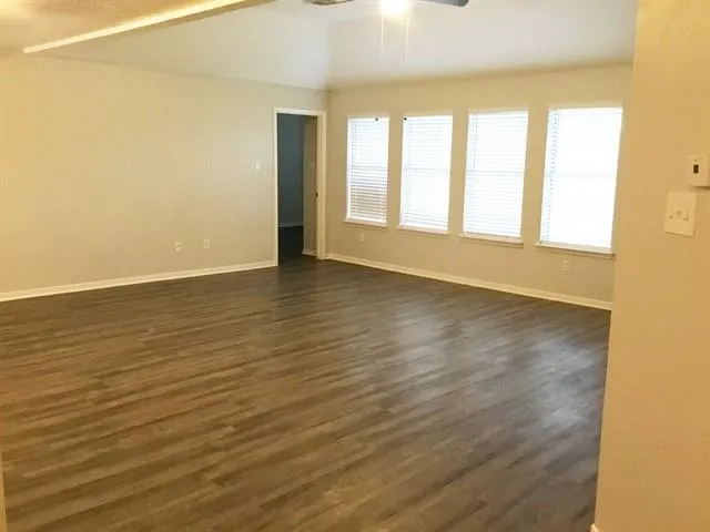 3506 Pine Tree Drive Pearland, TX 77581