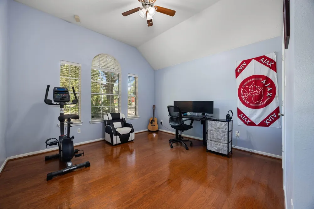 2703 Winding Run Lane Katy, TX 77494