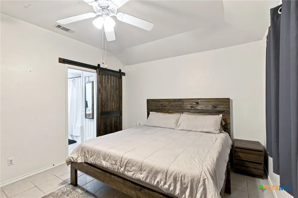 119 Elaine Street Victoria, TX 77904