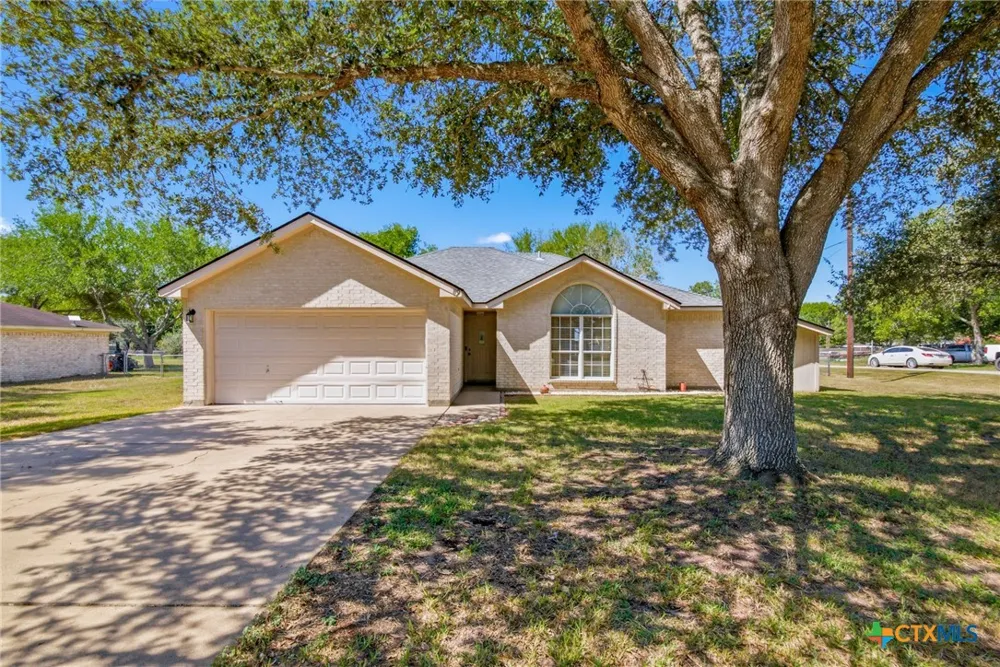 119 Elaine Street Victoria, TX 77904