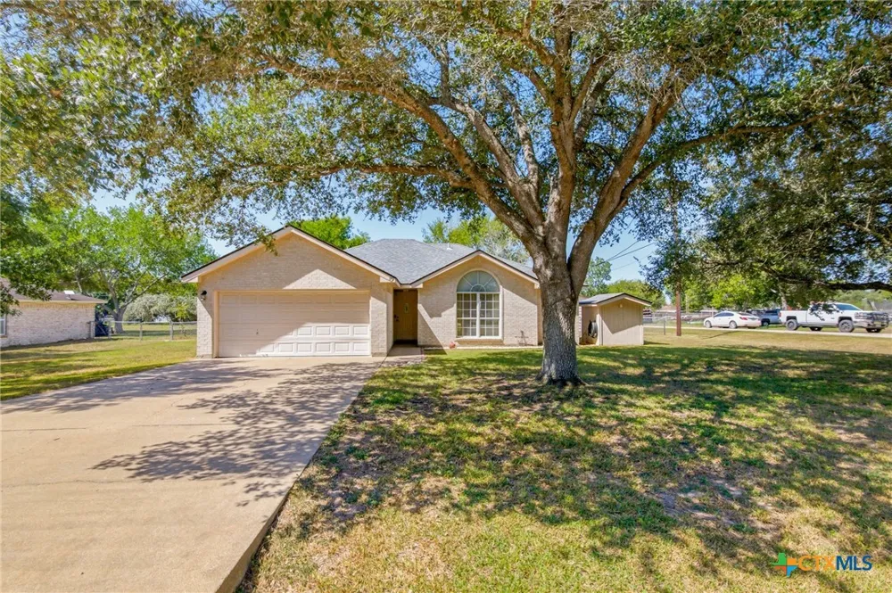 119 Elaine Street Victoria, TX 77904
