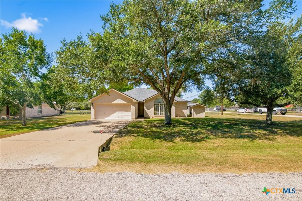 119 Elaine Street Victoria, TX 77904