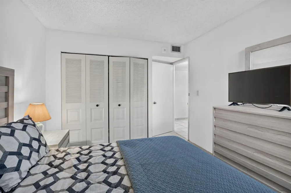 3350 NE 192ND STREET #2B-B Aventura, FL 33180
