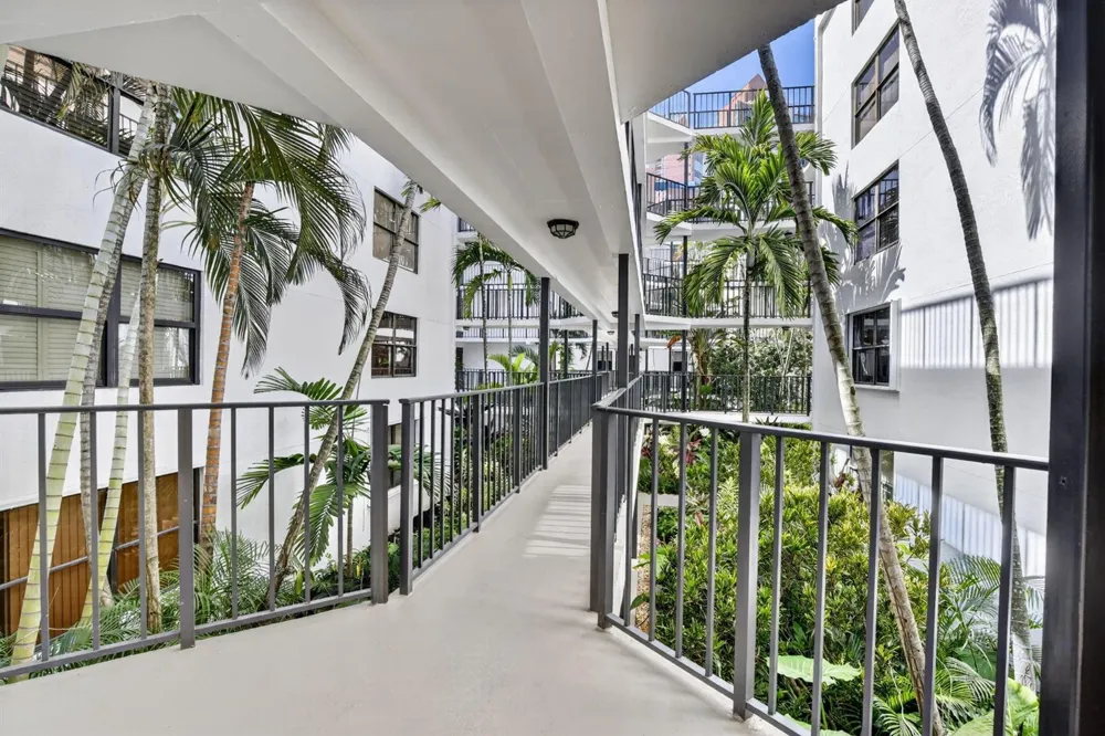 3350 NE 192ND STREET #2B-B Aventura, FL 33180