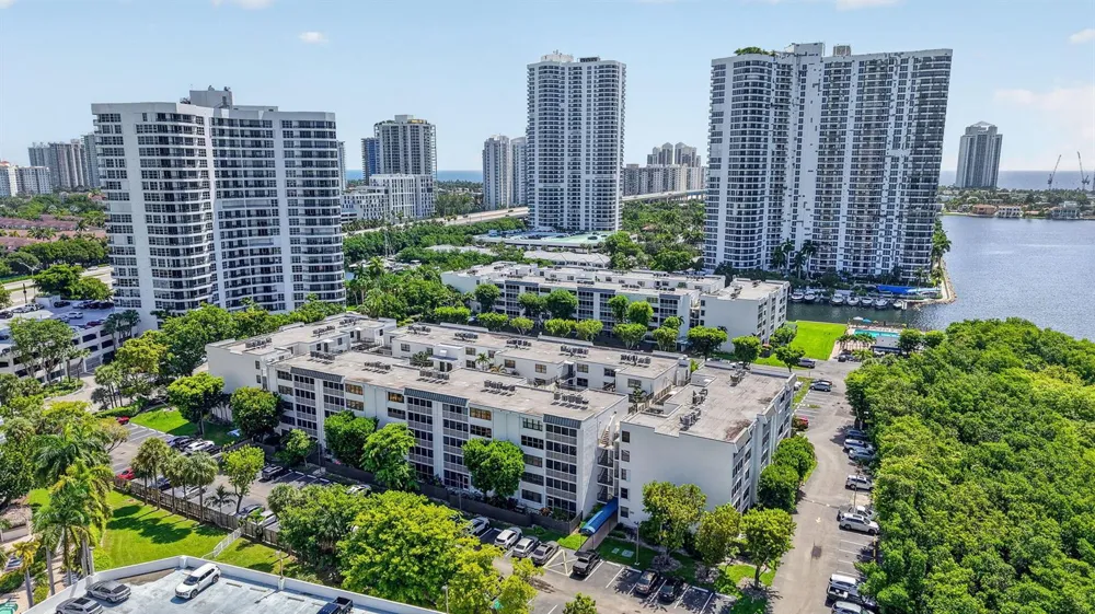 3350 NE 192ND STREET #2B-B Aventura, FL 33180