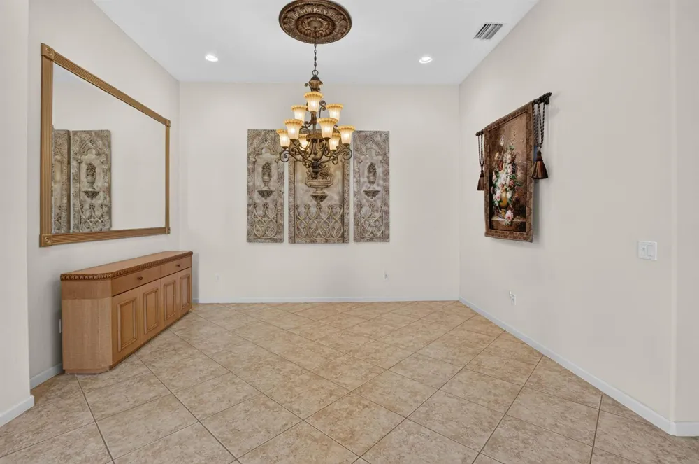 13050 Misty Gilbralter Way Delray Beach, FL 33446