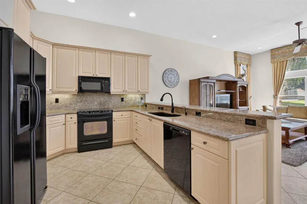 13050 Misty Gilbralter Way Delray Beach, FL 33446