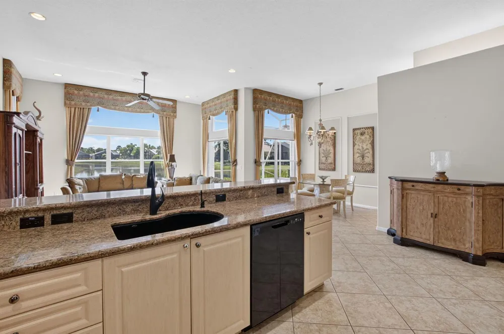 13050 Misty Gilbralter Way Delray Beach, FL 33446