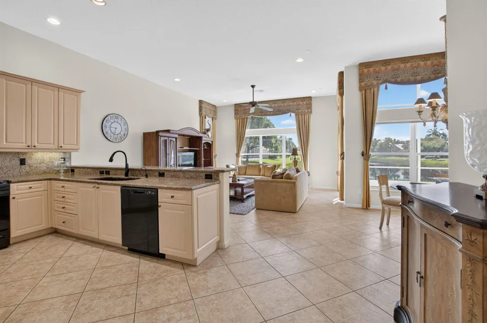 13050 Misty Gilbralter Way Delray Beach, FL 33446