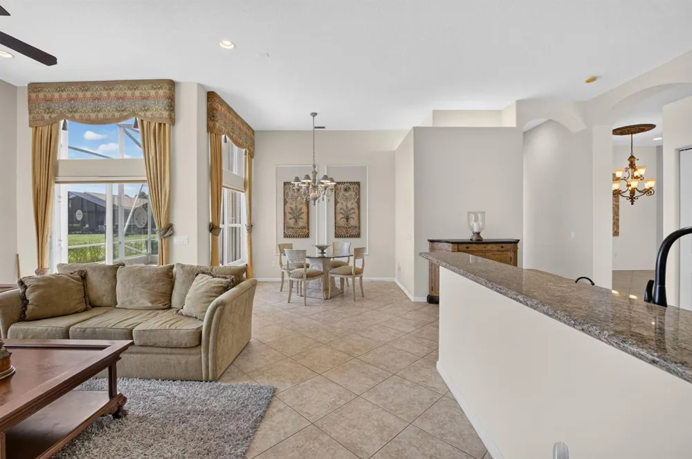 13050 Misty Gilbralter Way Delray Beach, FL 33446