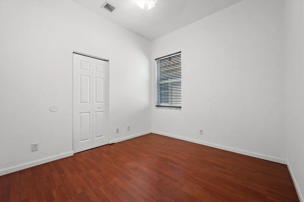 886 Sunflower Circle Weston, FL 33327