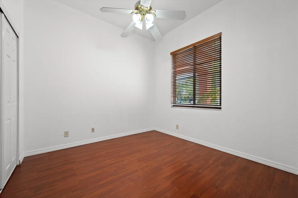 886 Sunflower Circle Weston, FL 33327