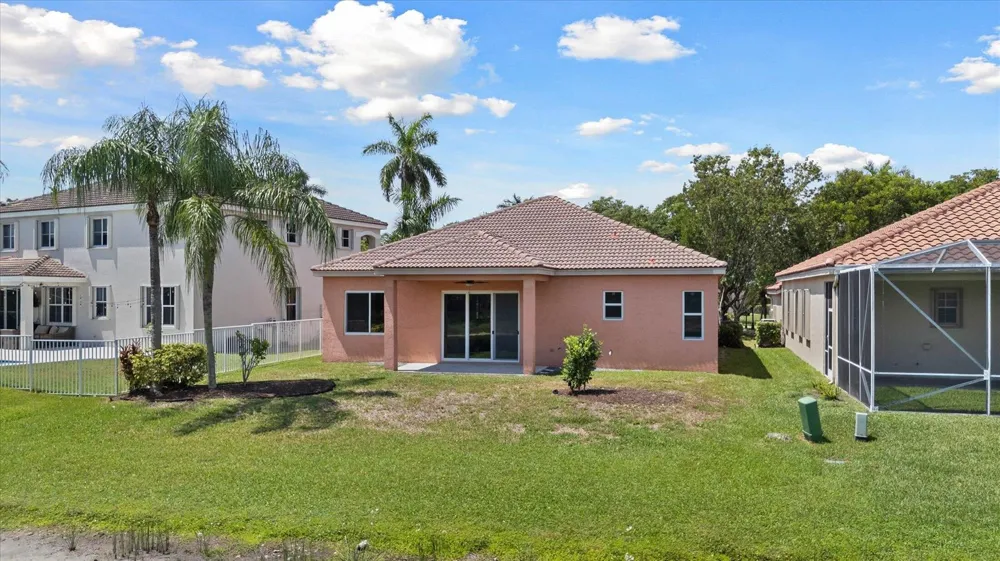 886 Sunflower Circle Weston, FL 33327