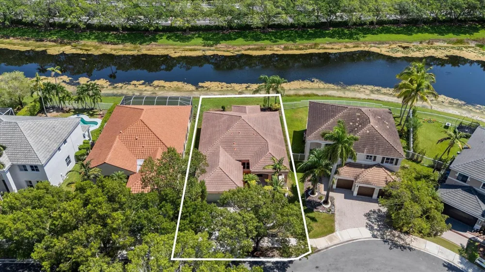 886 Sunflower Circle Weston, FL 33327