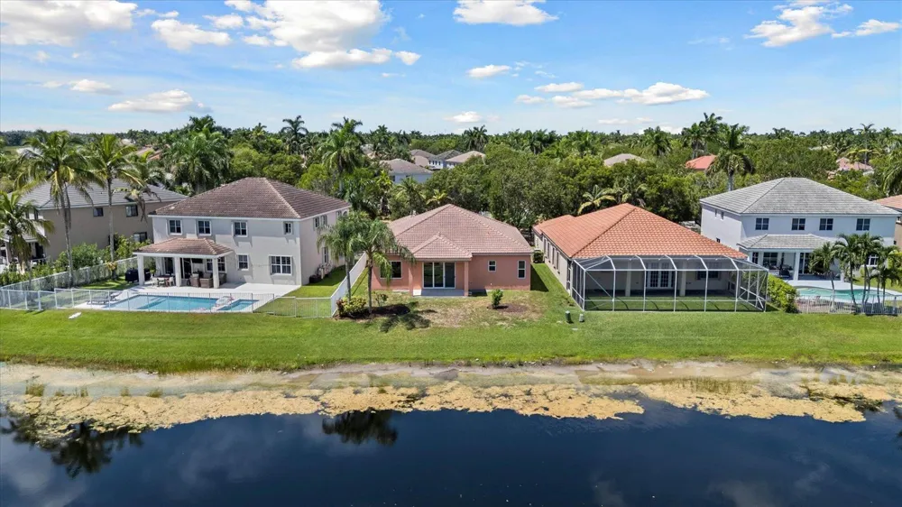 886 Sunflower Circle Weston, FL 33327