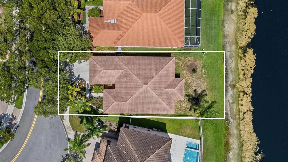 886 Sunflower Circle Weston, FL 33327