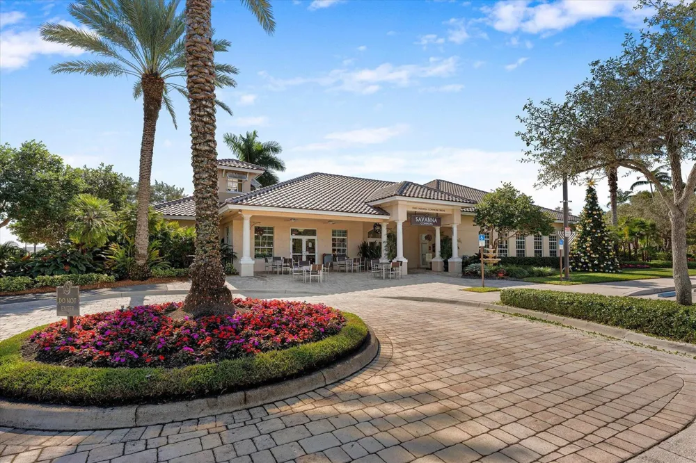 886 Sunflower Circle Weston, FL 33327