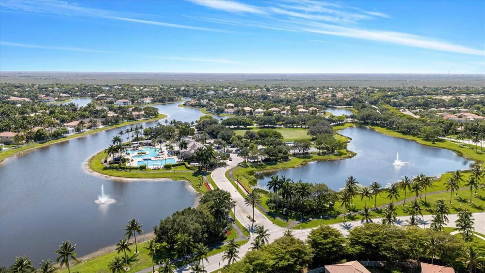 886 Sunflower Circle Weston, FL 33327
