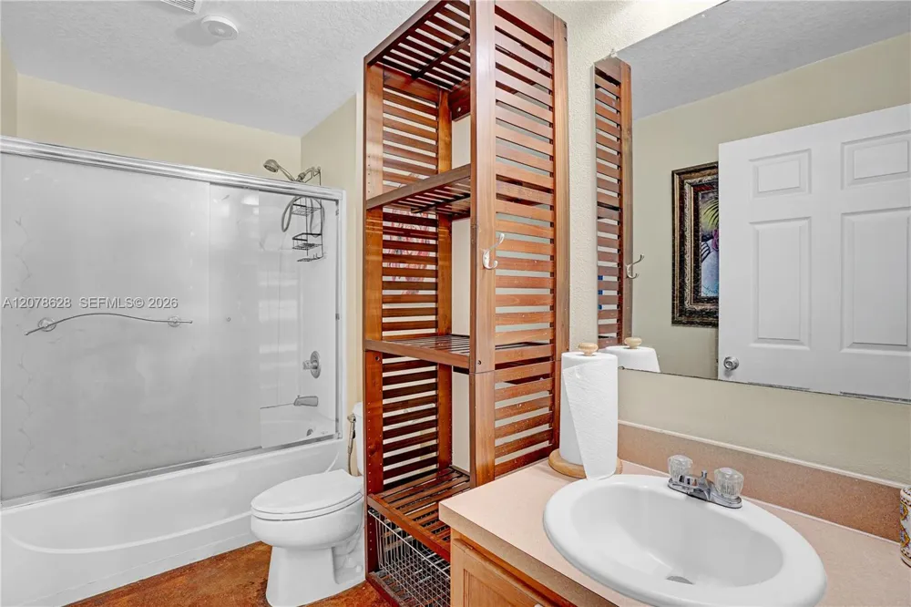2826 SE Melaleuca Blvd #00 Port St. Lucie, FL 34952