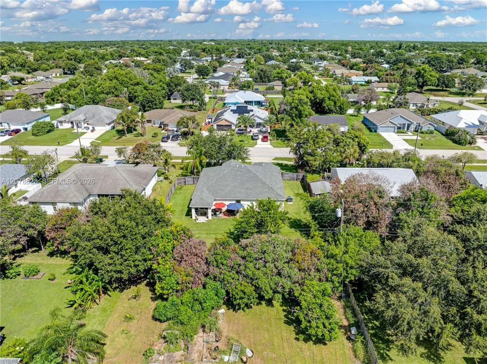 2826 SE Melaleuca Blvd #00 Port St. Lucie, FL 34952