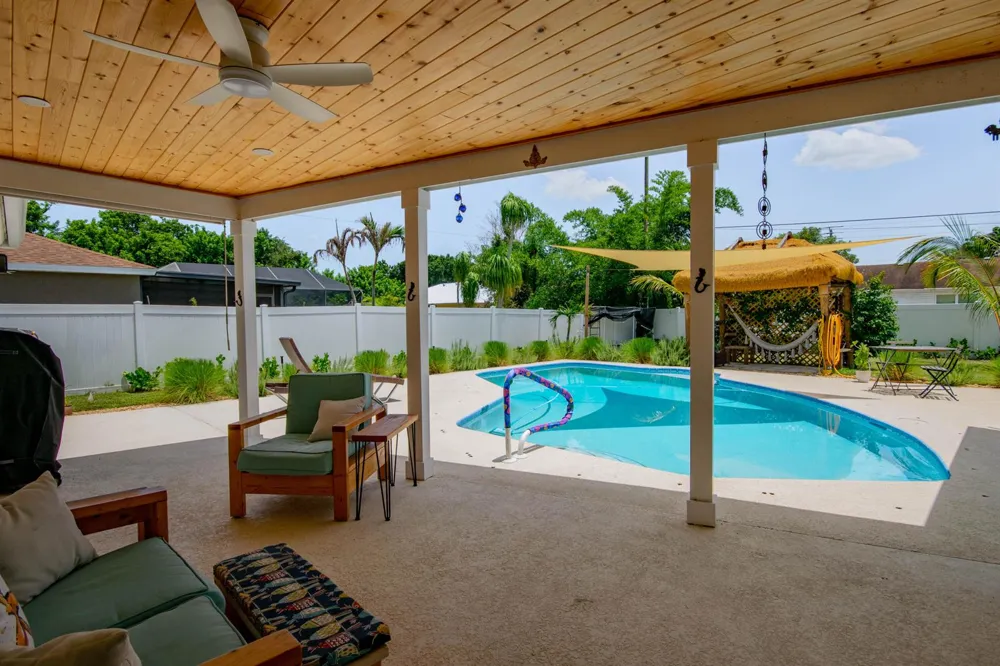 272 SW FAIRCHILD AVENUE Port St. Lucie, FL 34984